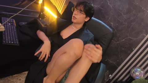 luixdust1 online show from October 2025 04:54:01 AM