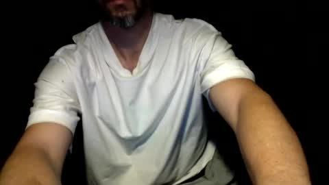 Snapshot of lujara chatting on April 2026 06:42:02 PM Lu online show from April 2026 06:42:02 PM