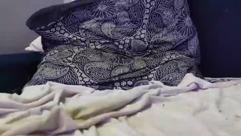 Snapshot of lukabar84 chatting on December 2024 09:55:02 PM lukabar84 online show from December 2024 09:55:02 PM