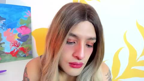 Luka Castillo online show from October 2025 06:21:01 PM