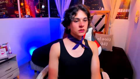 Snapshot of luke_howland chatting on January 2025 10:10:01 PM Luke online show from January 2025 10:10:01 PM