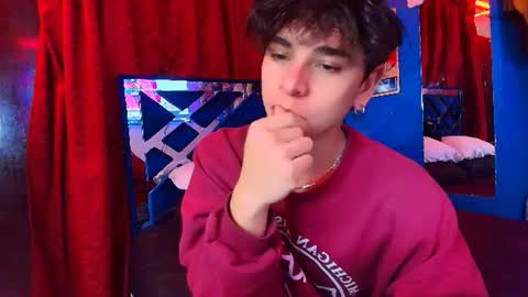 Snapshot of luke_howland chatting on June 2026 12:41:02 AM Luke online show from June 2026 12:41:02 AM