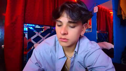 Snapshot of luke_howland chatting on July 2026 10:15:01 PM Luke online show from July 2026 10:15:01 PM