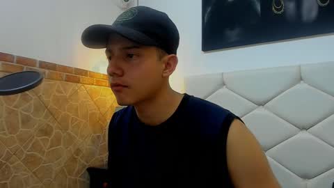 Snapshot of luke_julien chatting on March 2025 07:20:02 PM Luke Julien online show from March 2025 07:20:02 PM