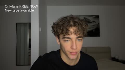 lukedesirable online show from December 2025 07:42:02 PM