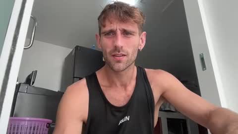 MR. Luke Gunn online show from December 2024 02:36:01 AM