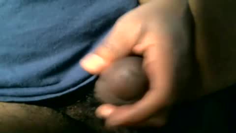 Snapshot of lukesky222 chatting on February 2025 11:52:01 PM Luke online show from February 2025 11:52:01 PM