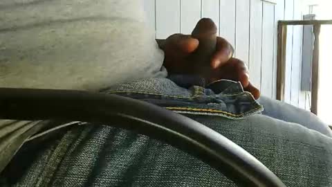 Snapshot of lukesky222 chatting on November 2025 07:12:01 PM Luke online show from November 2025 07:12:01 PM