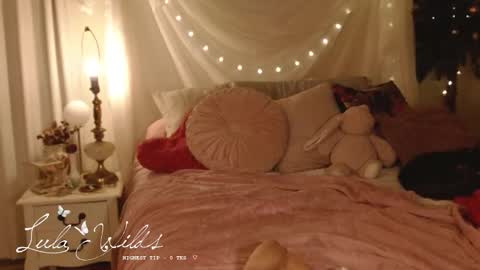 lula wilds online show from December 2025 03:45:02 AM