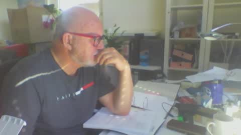 luley58 online show from May 2026 03:06:01 PM