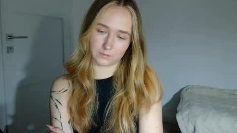 Lulu Baby18 online show from February 2026 08:52:01 PM