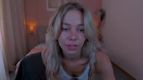 Snapshot of lulualise chatting on June 2026 01:48:01 PM Alise online show from June 2026 01:48:01 PM