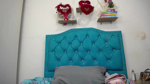 Luly online show from January 2025 04:19:01 AM