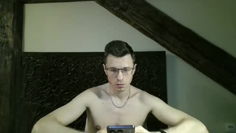 Andrew independent model 2000-0000 CET daily online show from March 2026 08:52:01 PM