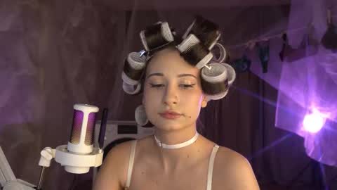 Amelia online show from October 2025 11:54:02 PM