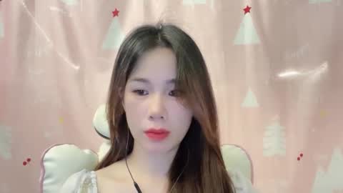 Snapshot of luna4739 chatting on May 2026 05:46:01 AM Luna online show from May 2026 05:46:01 AM