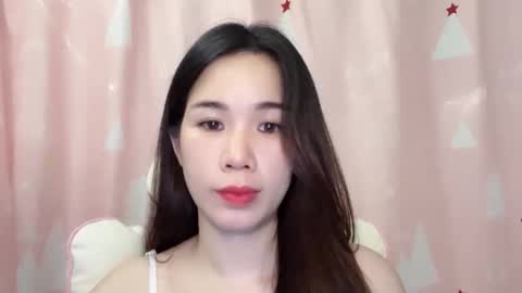 Snapshot of luna4739 chatting on June 2026 12:43:02 AM Luna online show from June 2026 12:43:02 AM