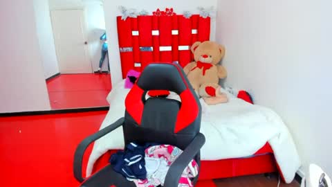 Snapshot of luna_analya chatting on July 2026 01:22:01 AM luna_analya online show from July 2026 01:22:01 AM