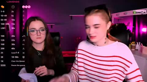 luna_berryy online show from March 2025 08:10:02 PM