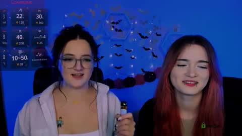 luna_berryy online show from October 2025 07:58:02 PM