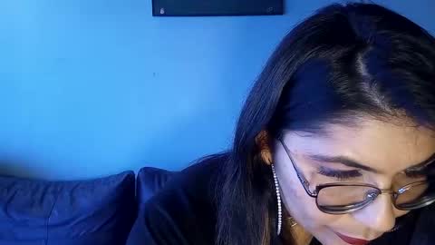 luna  online show from February 2025 02:48:01 PM