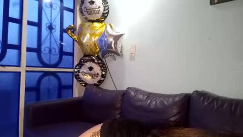 luna  online show from February 2025 11:08:02 AM