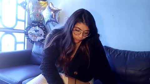 luna  online show from February 2025 02:11:02 PM