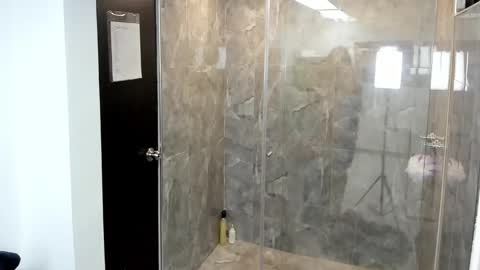 luna  online show from March 2025 09:53:02 AM