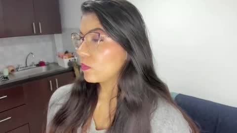 Snapshot of luna_dumont chatting on March 2026 10:59:01 AM luna online show from March 2026 10:59:01 AM