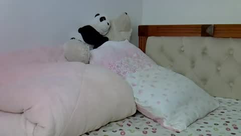 Snapshot of luna_empress chatting on June 2026 09:16:02 PM maskedmalkia online show from June 2026 09:16:02 PM