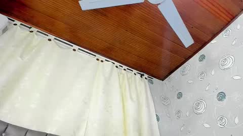 Luna Eva online show from January 2025 05:34:01 PM