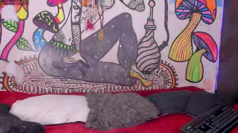 luna_gc online show from March 2026 10:16:02 PM