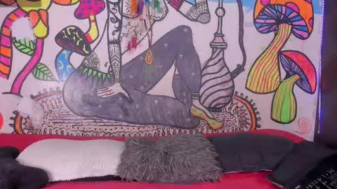 luna_gc online show from March 2026 12:39:01 AM