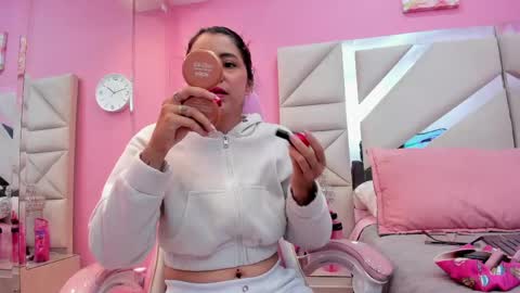 luna_hix online show from April 2026 03:10:01 AM