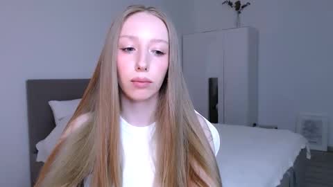 Luna online show from January 2026 09:30:02 PM