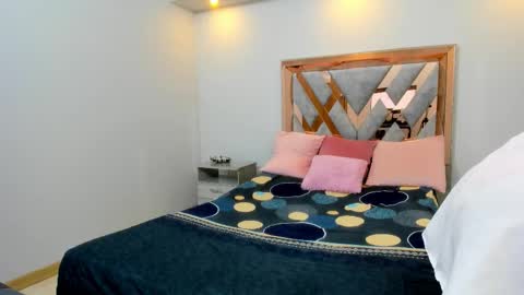 Snapshot of luna_johansson chatting on September 2025 12:10:01 PM Luna  online show from September 2025 12:10:01 PM