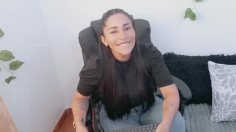 Snapshot of luna_lgomez chatting on May 2026 12:04:02 PM luna online show from May 2026 12:04:02 PM