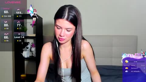 Hi everyone my name is Tina   online show from March 2026 09:27:02 PM