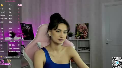 Snapshot of luna_mee chatting on May 2026 01:56:01 AM Adele online show from May 2026 01:56:01 AM