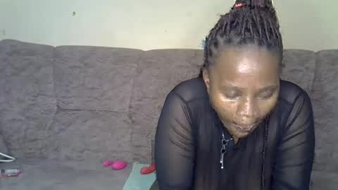 Snapshot of luna_peachy chatting on June 2026 06:28:01 PM luna_peachy online show from June 2026 06:28:01 PM