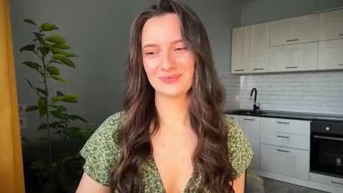 Snapshot of luna_raee chatting on September 2025 07:12:02 AM luna_raee online show from September 2025 07:12:02 AM