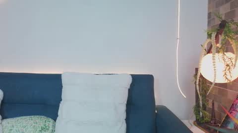 luna_valen online show from March 2026 04:50:01 AM