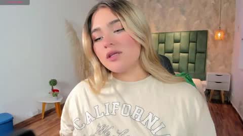 Snapshot of luna_volk chatting on June 2026 03:13:02 AM Luna online show from June 2026 03:13:02 AM