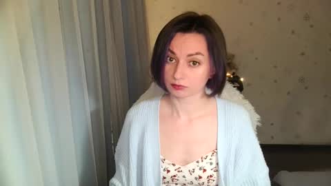 lunaa_bluee online show from May 2026 07:33:01 PM