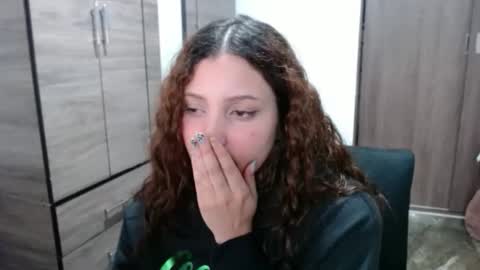 lunaa_sub online show from March 2026 04:51:01 AM