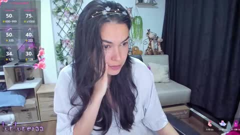 Luna online show from February 2025 01:10:01 AM