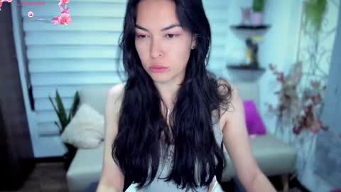 Luna online show from October 2025 03:04:01 AM