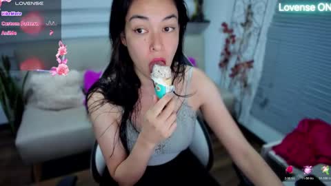 Luna online show from April 2026 04:12:02 AM