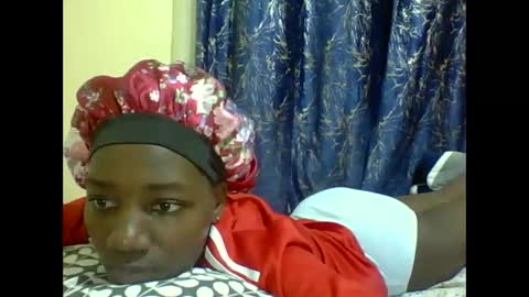 lunah_kitty online show from May 2026 07:52:01 PM