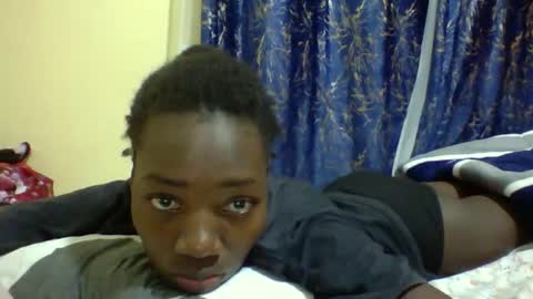 lunah_kitty online show from May 2026 04:31:01 AM